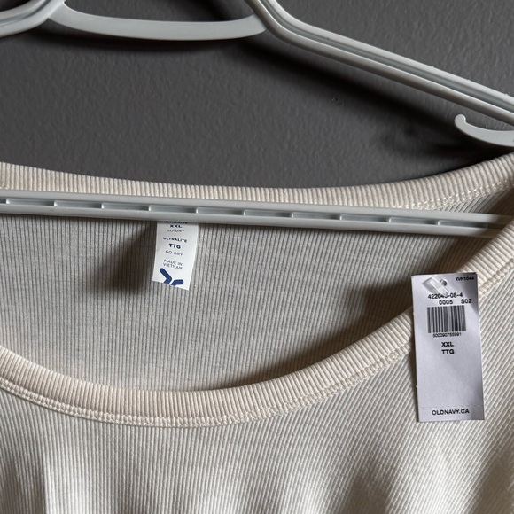 Old Navy Ultralite Go Dry XXL long sleeve shirt - Picture 3 of 3